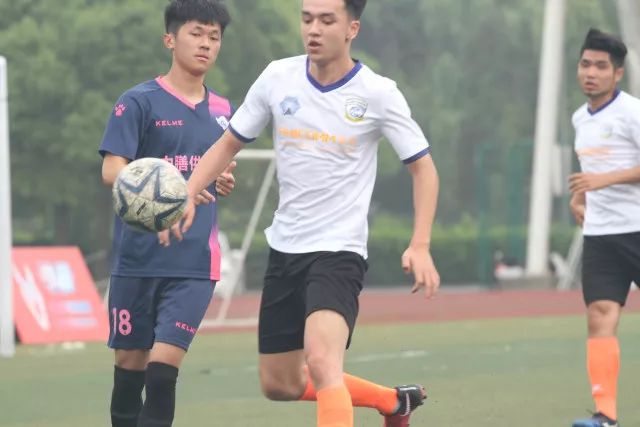 威金顿32分阿不都12+9 新疆客胜浙江总分2-1