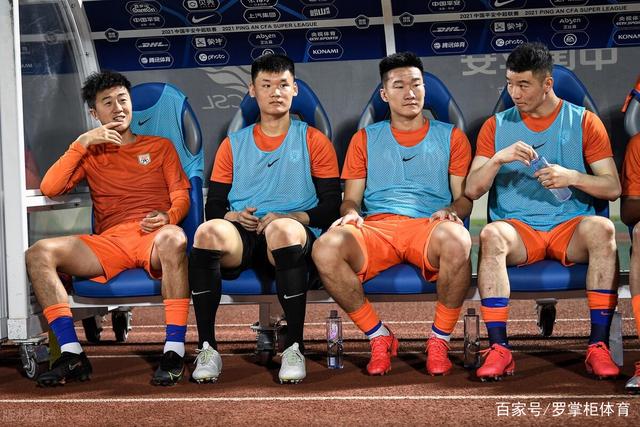广厦官宣签下巴里-布朗 上赛季季后赛场均27分